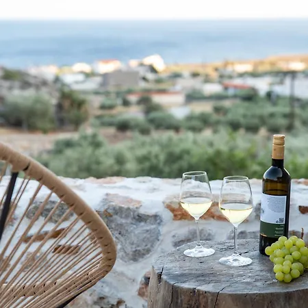 Akra Perivolakia (Crete)