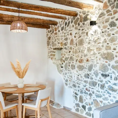 Akra Semesterbostad Perivolakia (Crete)