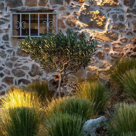 Akra * Perivolakia (Crete)