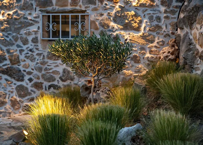 Akra * Perivolakia (Crete)